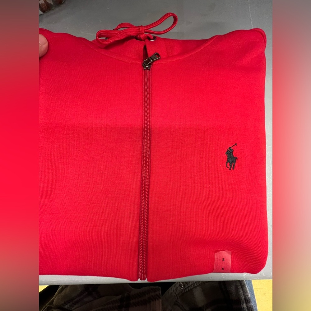 Men’s polo zip up